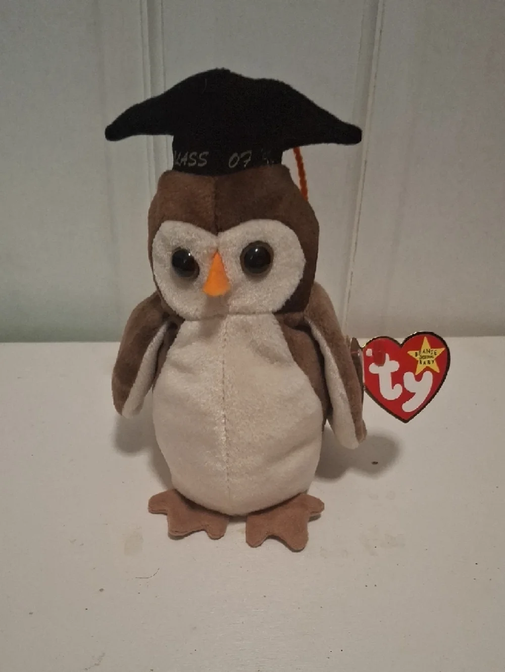 Ty Beanie Baby Graduation Owl Plush w Orange Beak Class Of '98